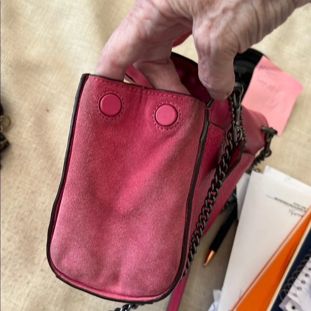 Coach Faye Pebbled Pink Leather/SuedeCrossbody Bag EUC-022